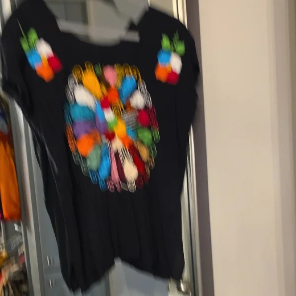 Colorful Embroidered Women's Blouse - Picture 7 of 8